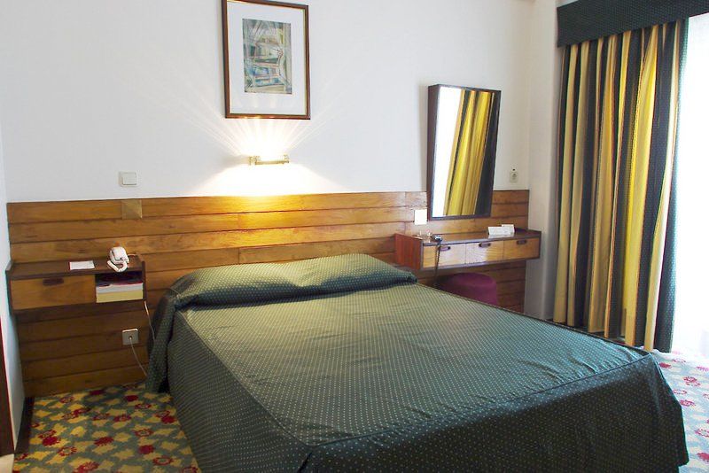Hotel Jorge V Lisboa الغرفة الصورة
